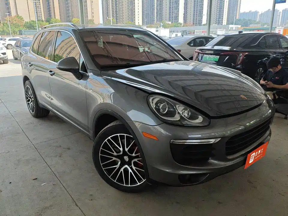 Porsche Cayenne — миниатюра 2