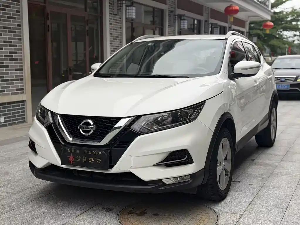 Купить Nissan Qashqai