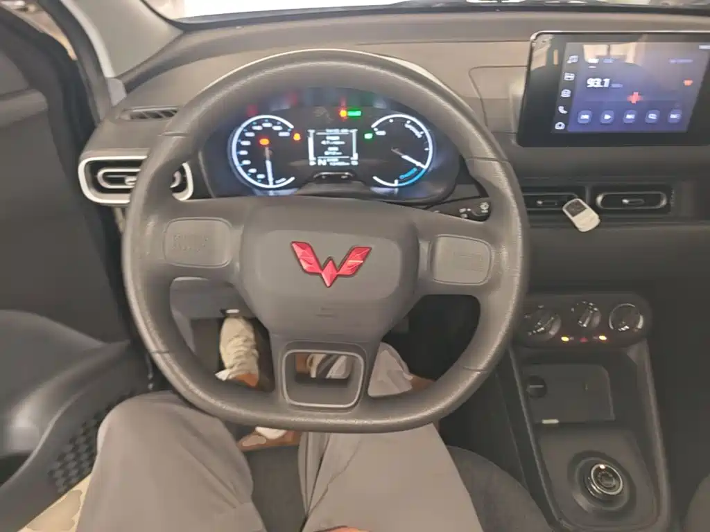 Wuling Hongguang EV — миниатюра 11
