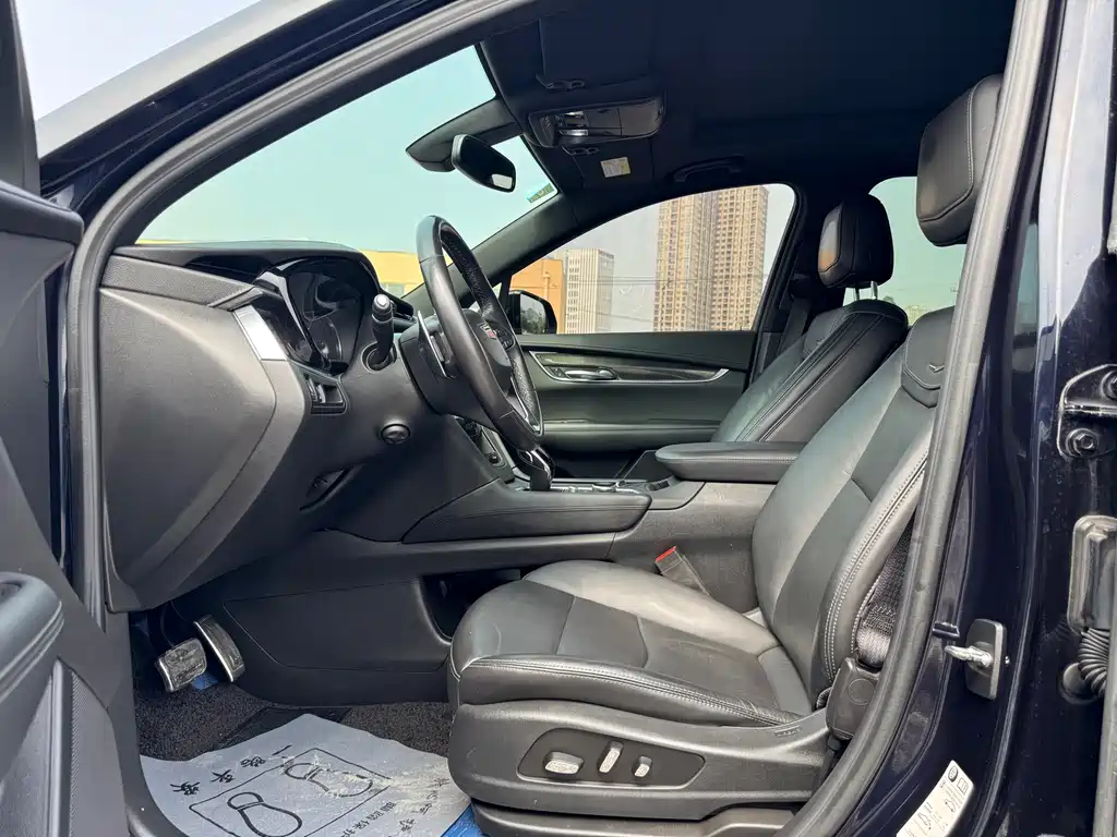 Cadillac XT6 — миниатюра 3