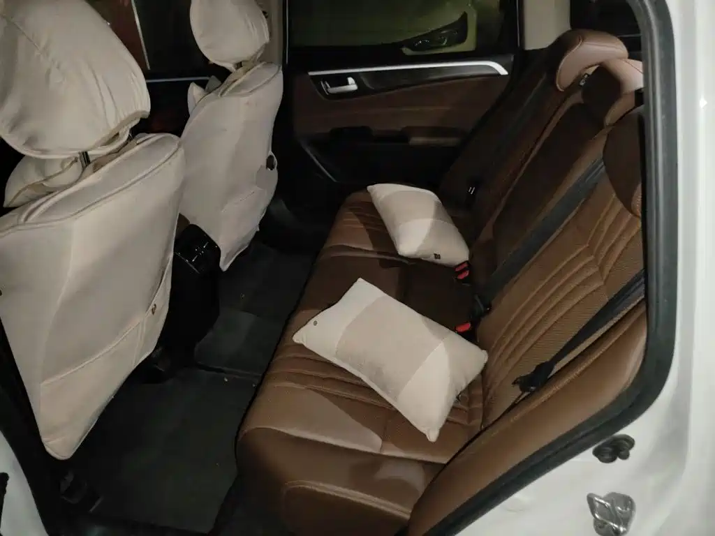 Honda Jade — миниатюра 13