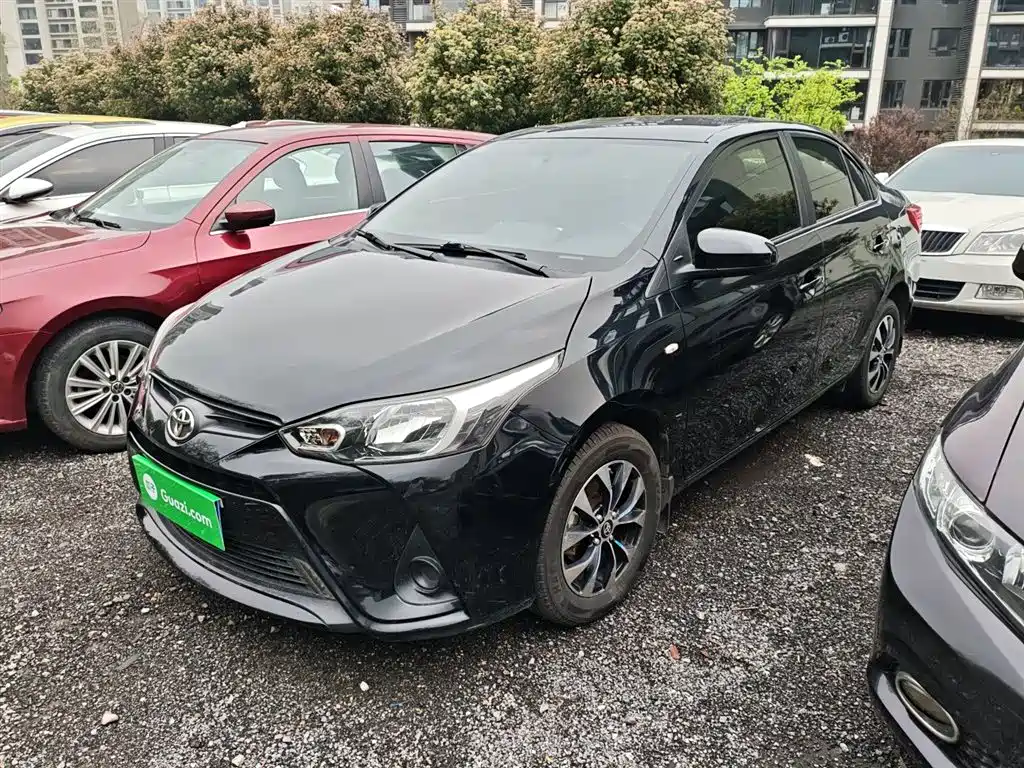 Toyota Yaris L 2017