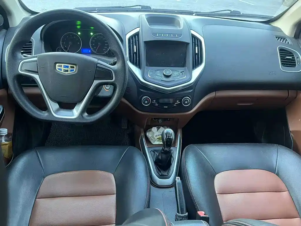 Geely Jingang 2016 1.5L MT Elite