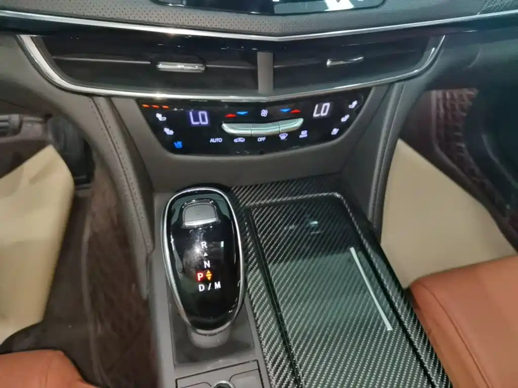 Cadillac CT6 — миниатюра 14