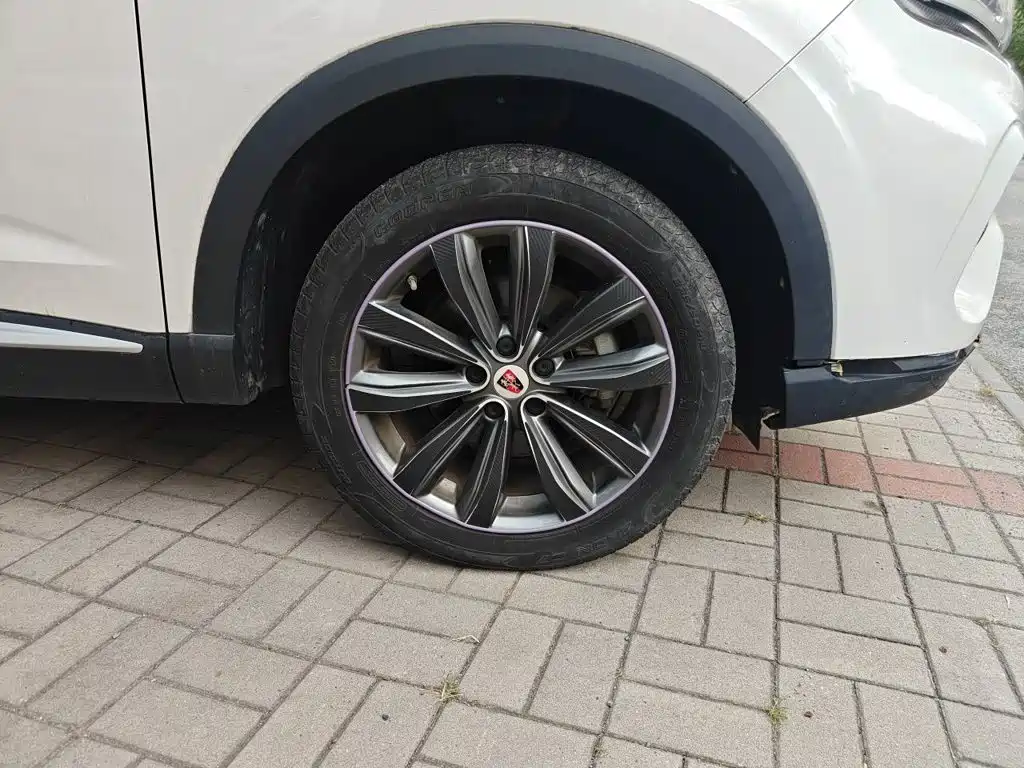 Roewe RX5 MAX — миниатюра 8