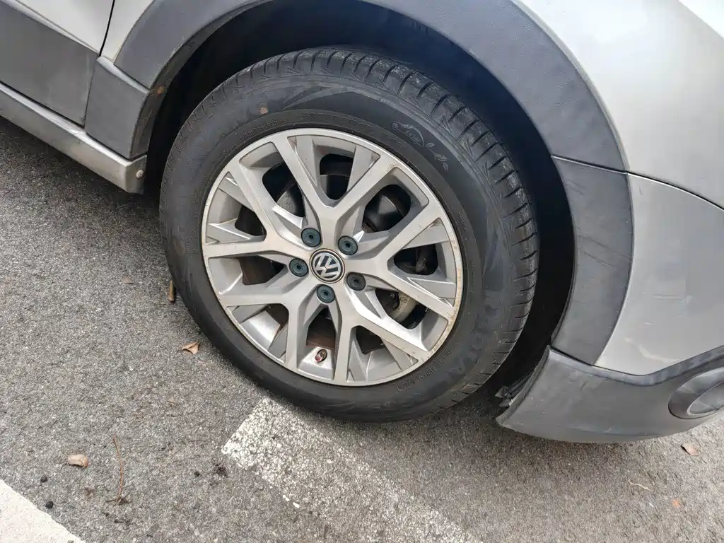 Volkswagen Polo — миниатюра 24