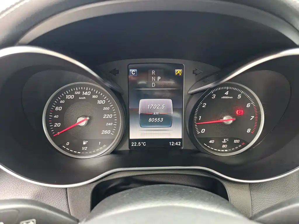 Mercedes-Benz GLC — миниатюра 16
