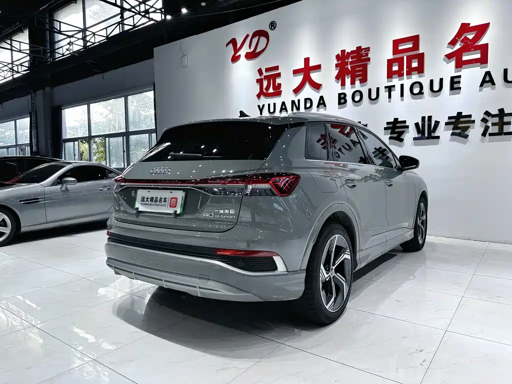 Audi Q4 e-tron — миниатюра 18