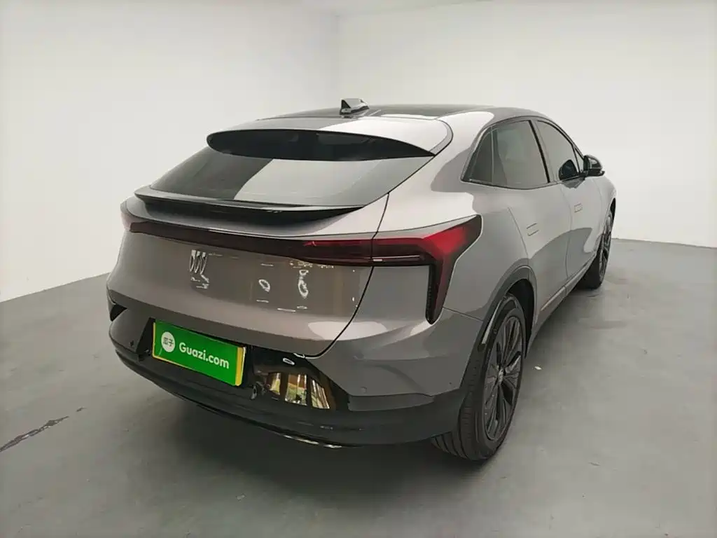 Buick E4 — миниатюра 7