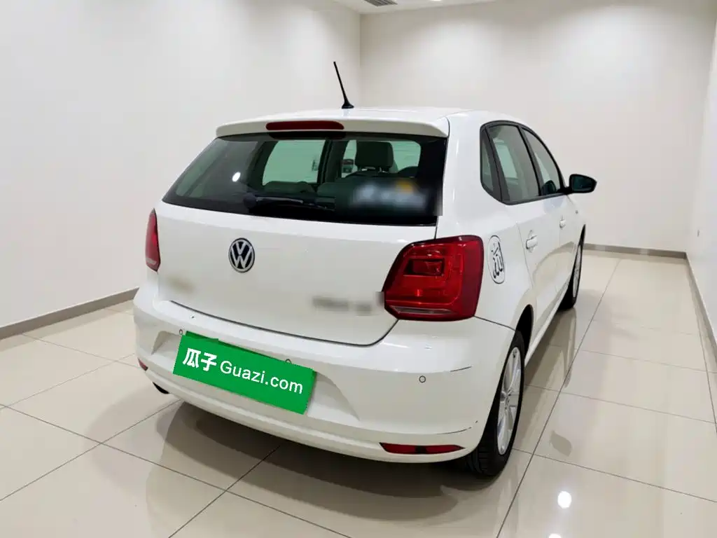 Volkswagen Polo — миниатюра 6