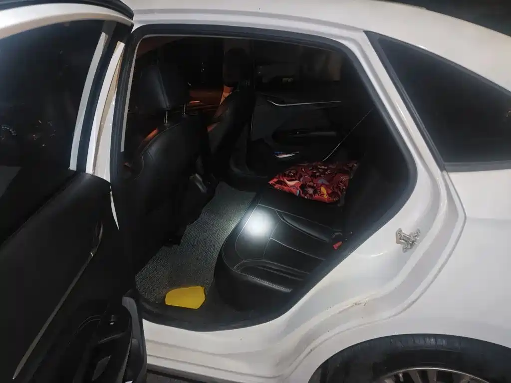 Buick Excelle — миниатюра 18