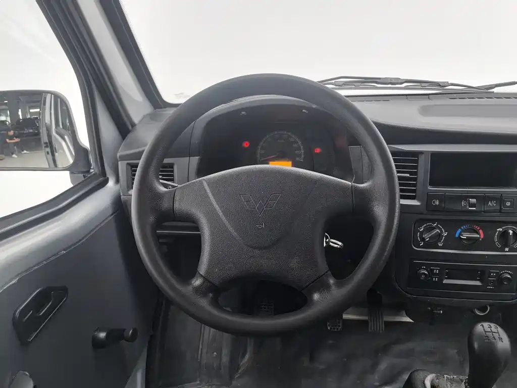 Wuling Zhiguang — миниатюра 11
