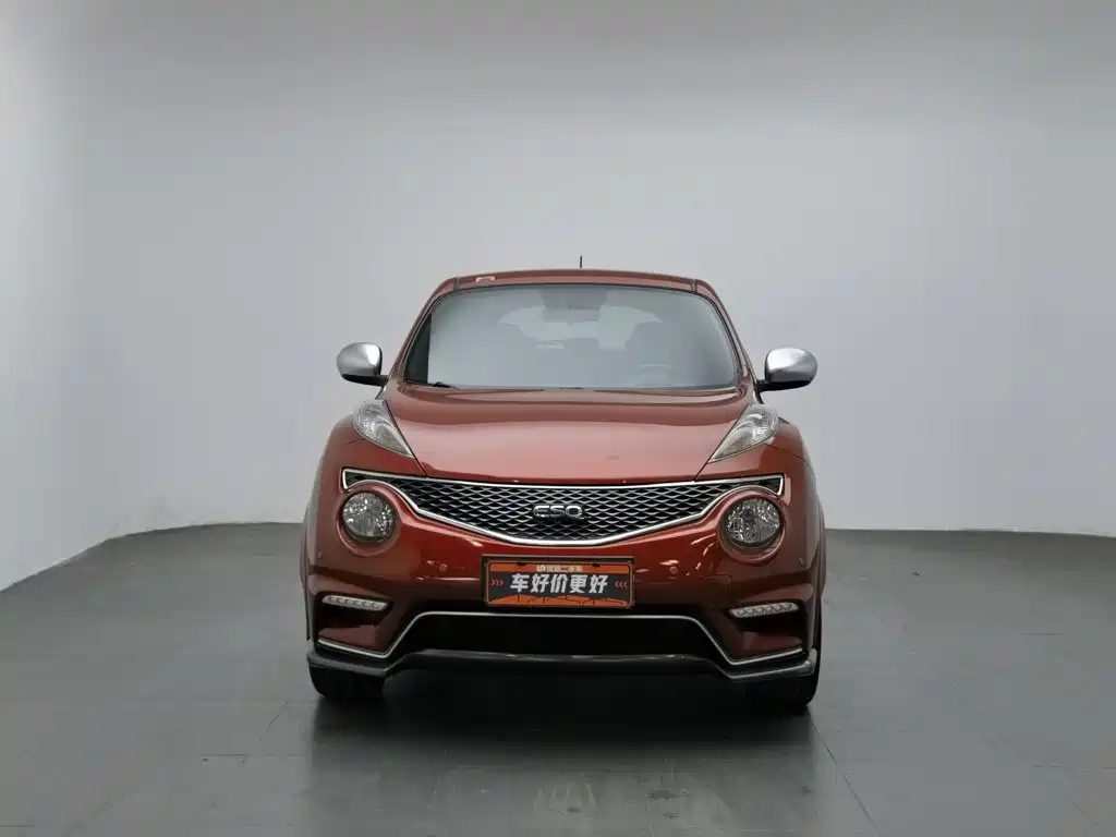 Infiniti ESQ — миниатюра 3