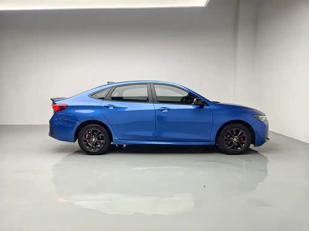 Buick Verano — миниатюра 9