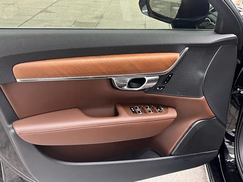 Volvo S90 2023 — фото 9