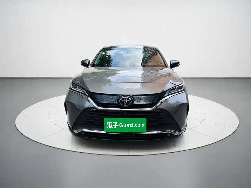 Toyota Harrier — миниатюра 2
