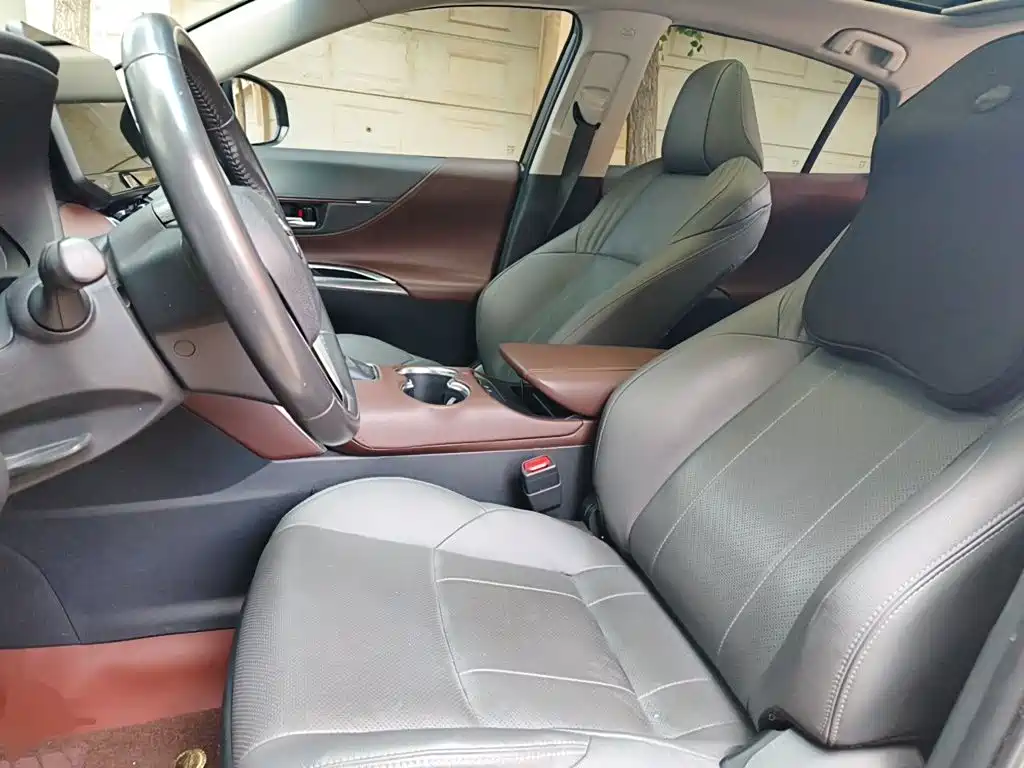 Toyota Harrier — миниатюра 11