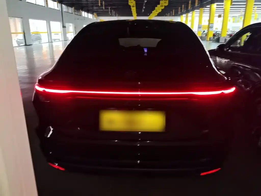 NIO EC6 2025 75kWh