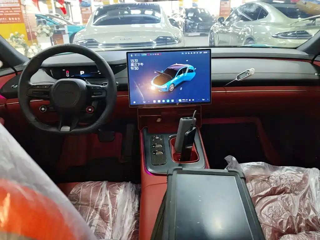 Xiaomi SU7 — миниатюра 10