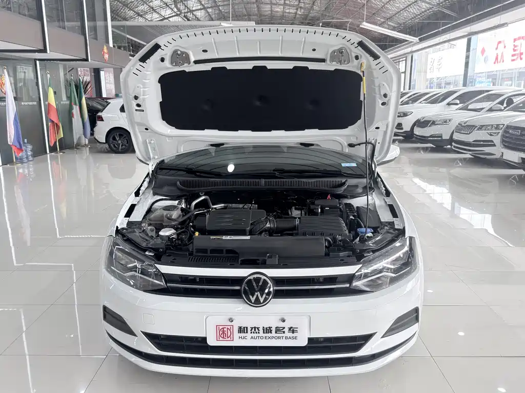 Volkswagen Polo — миниатюра 12