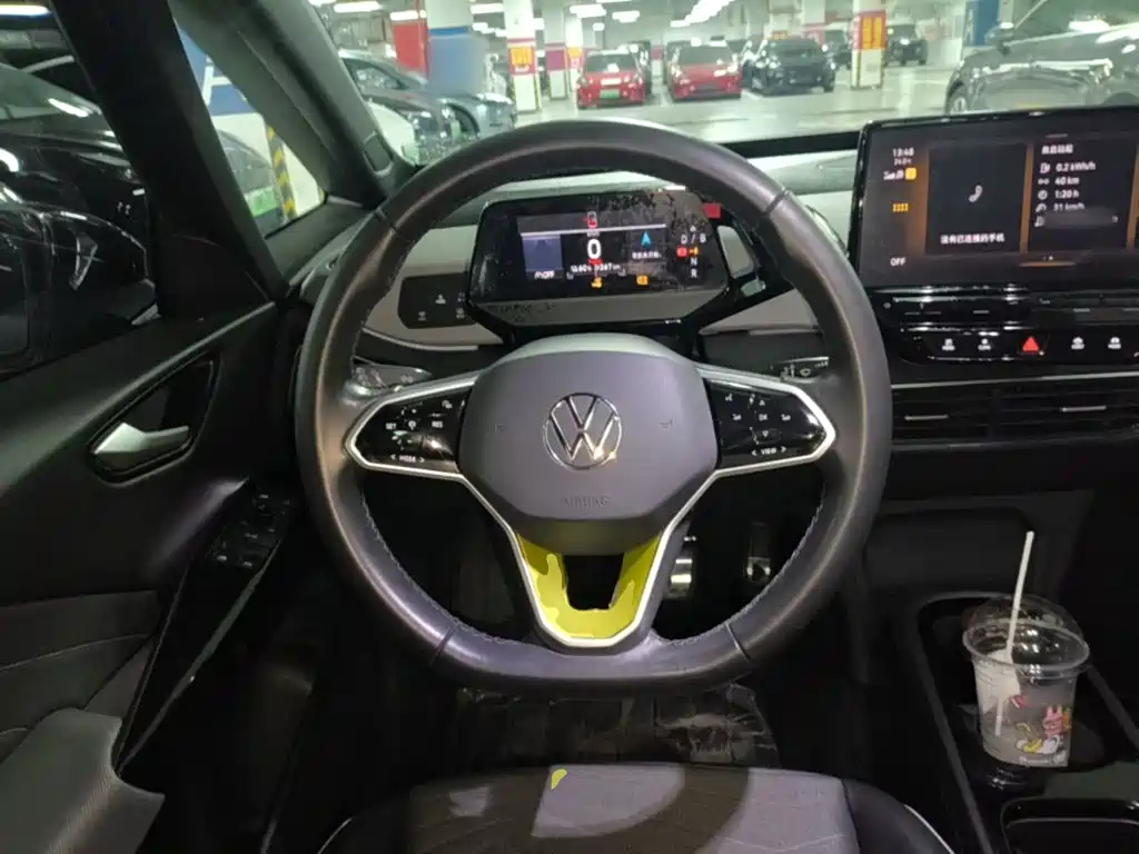 Volkswagen ID.3 — миниатюра 11