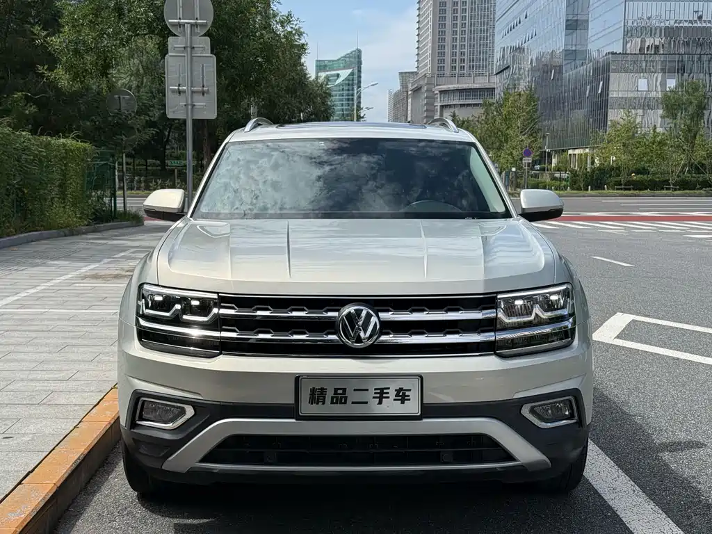 Volkswagen Teramont — миниатюра 2