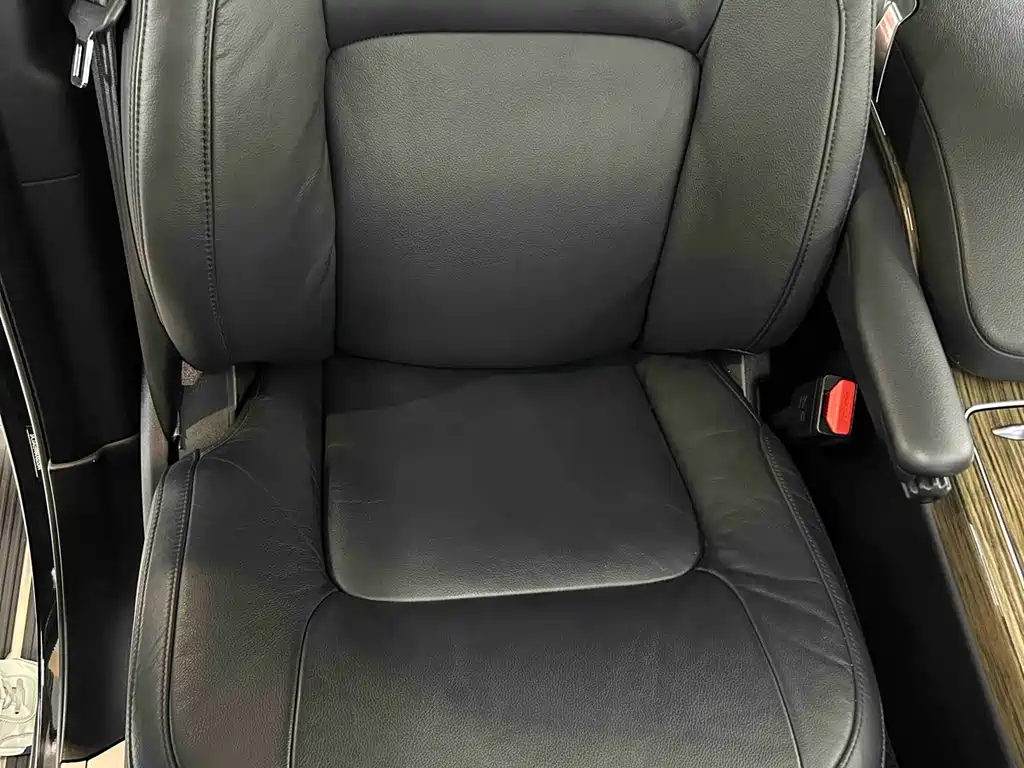 Land Rover Range Rover — миниатюра 27