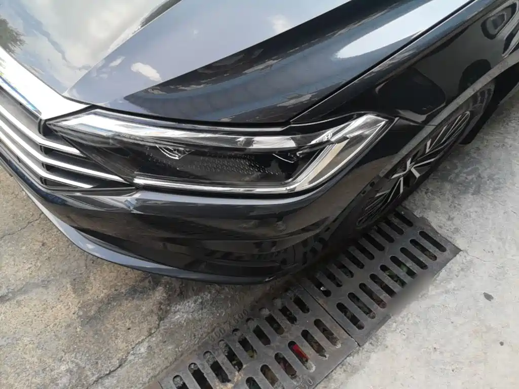 Volkswagen Sagitar — миниатюра 24