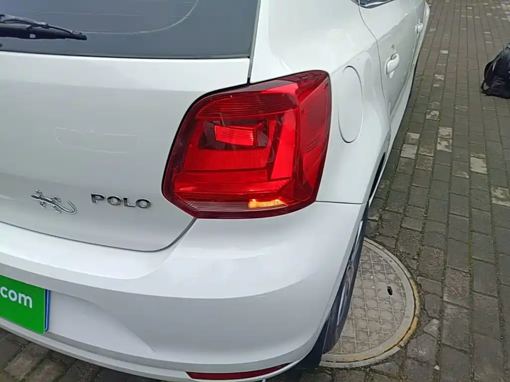 Volkswagen Polo — миниатюра 8