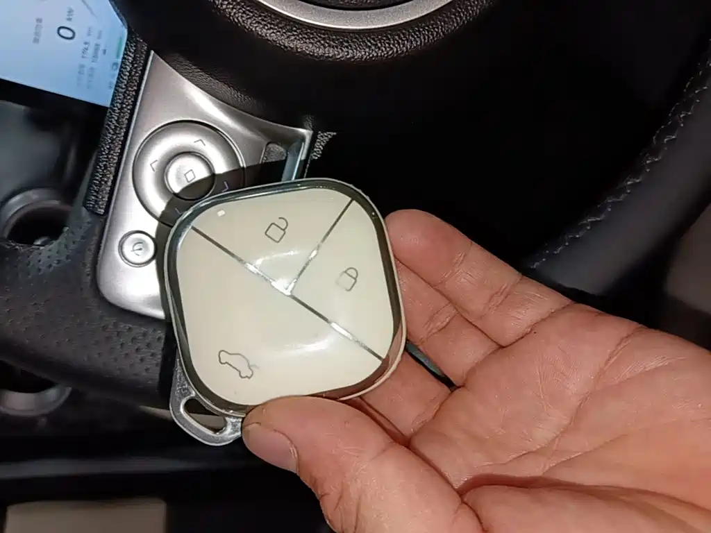 Wuling Bingo PLUS — миниатюра 9