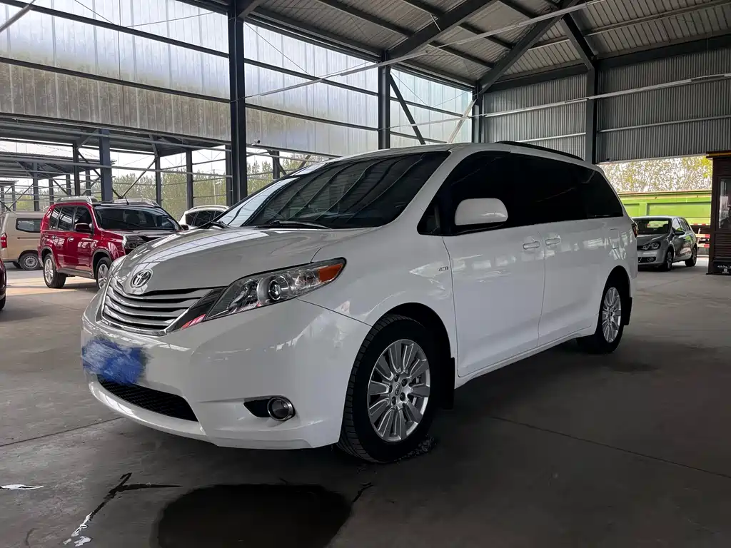 Toyota Sienna 2017