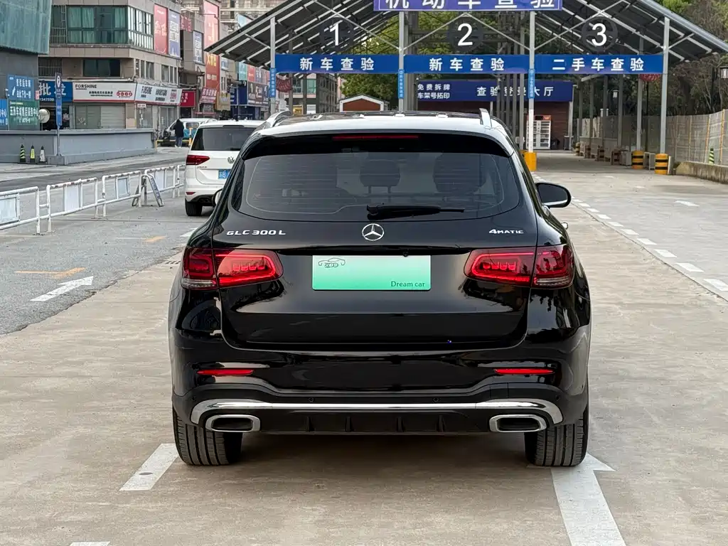 Mercedes-Benz GLC 2022 GLC 300 L 4MATIC