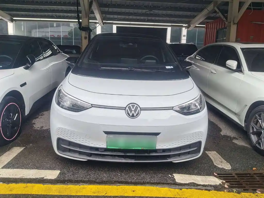 Volkswagen ID.3 — миниатюра 2