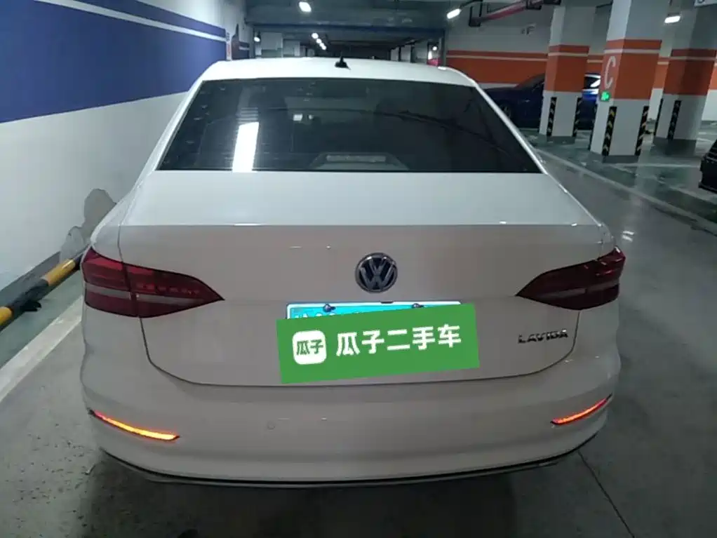 Volkswagen Lavida — миниатюра 6