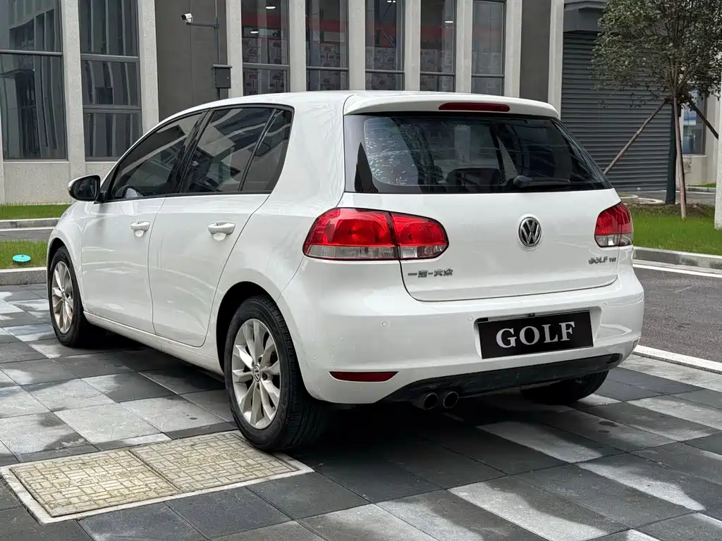 Volkswagen Golf — миниатюра 3