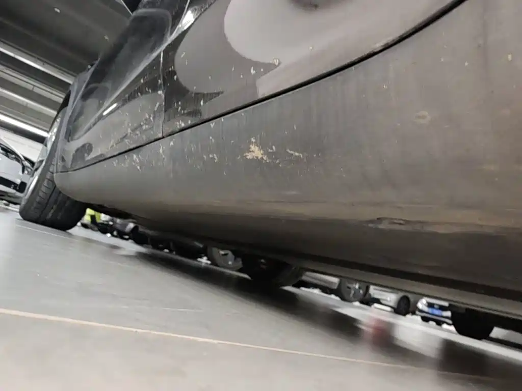 Tesla Model Y — миниатюра 22