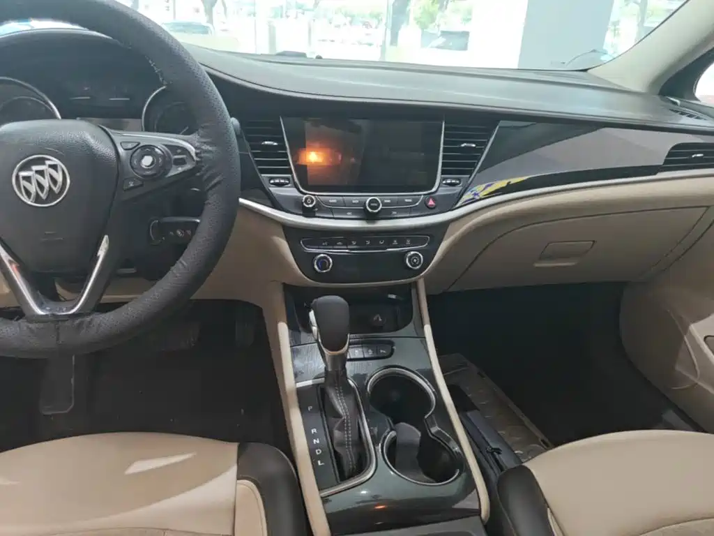 Buick Verano — миниатюра 13