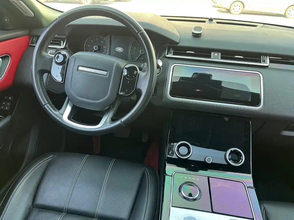 Land Rover Velar — миниатюра 15
