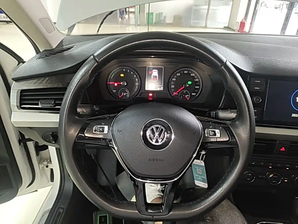 Volkswagen Lavida Pure Electric — миниатюра 11