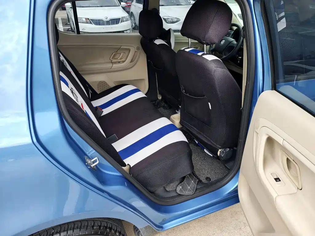 Skoda Fabia — миниатюра 13