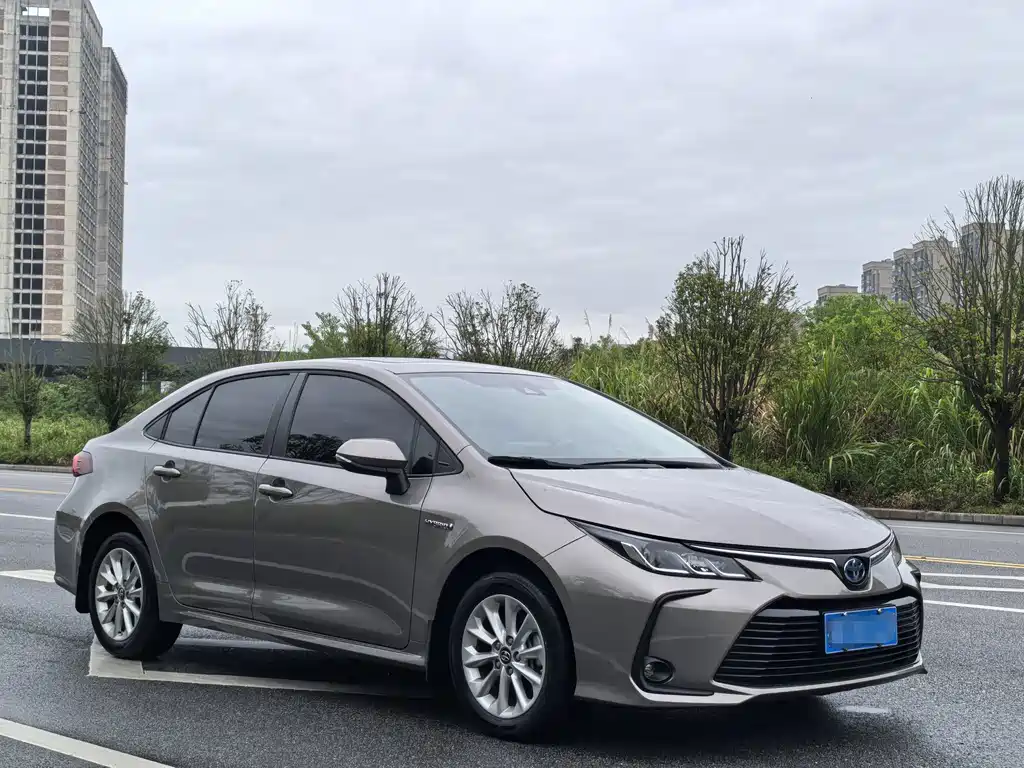 Toyota Corolla — миниатюра 3