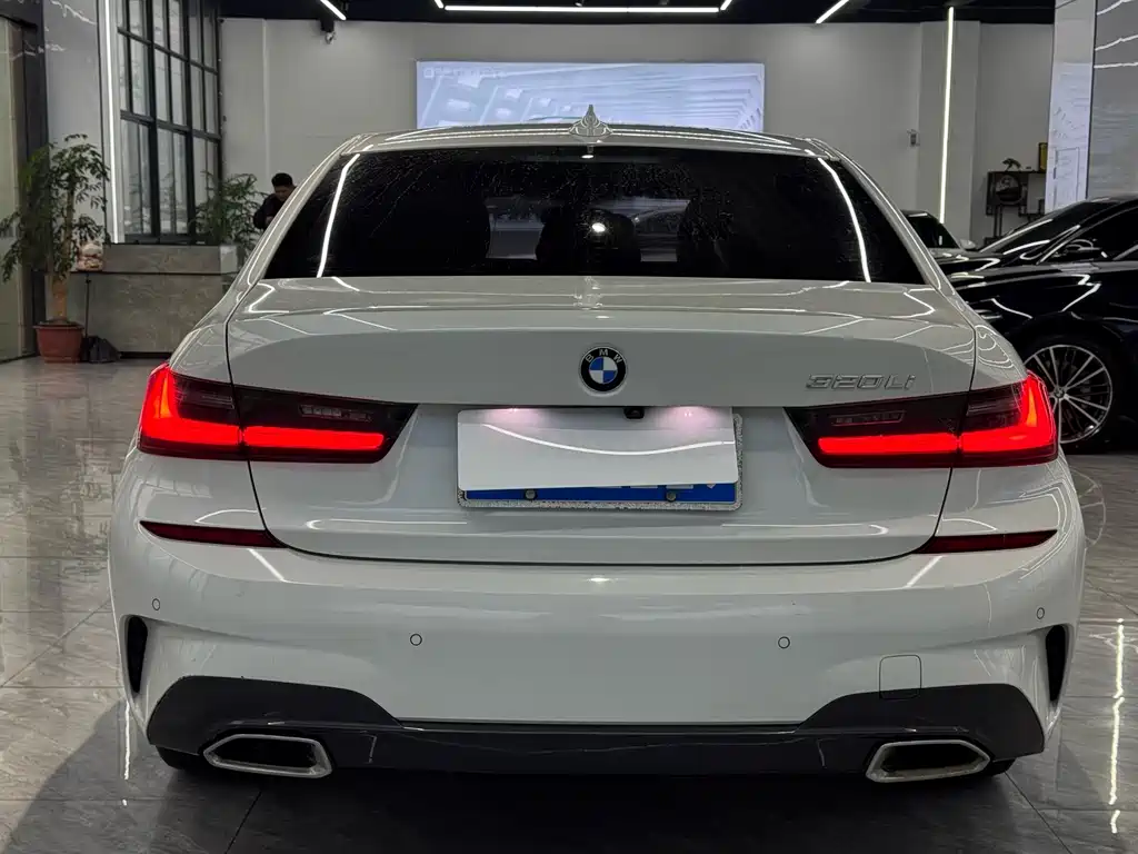BMW 3 Series — миниатюра 9