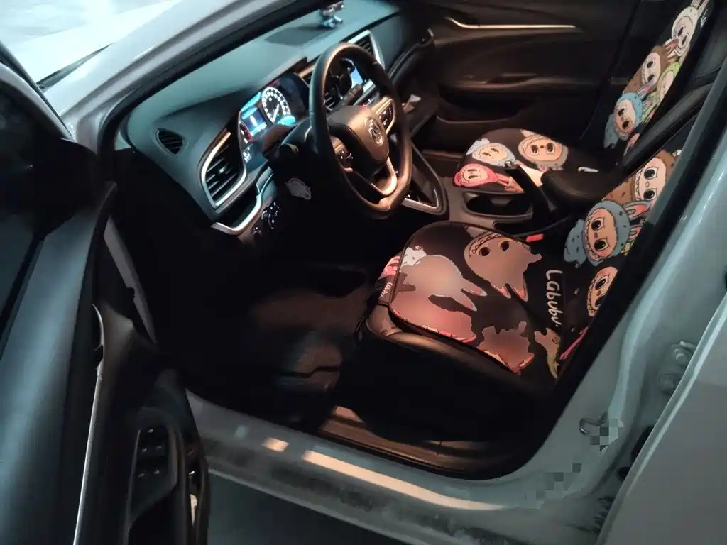 Buick Excelle — миниатюра 12