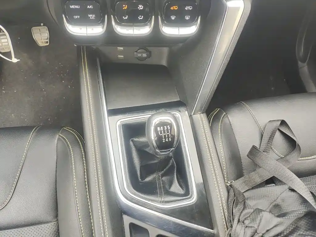 BAIC X3 — миниатюра 14