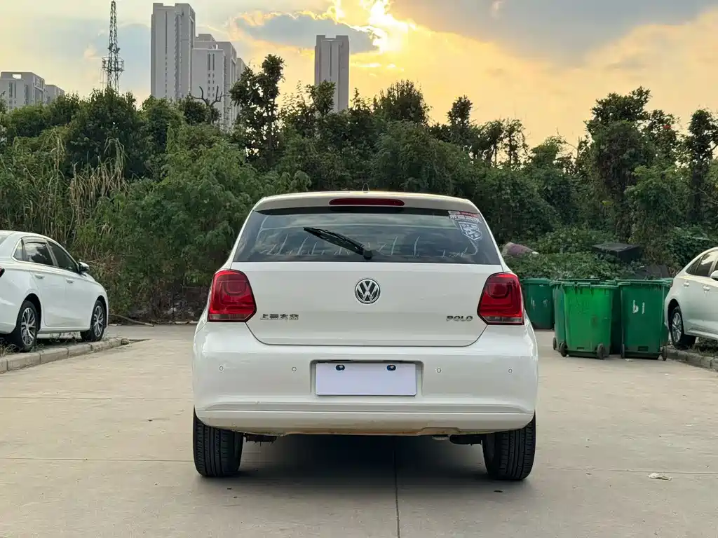 Volkswagen Polo — миниатюра 7