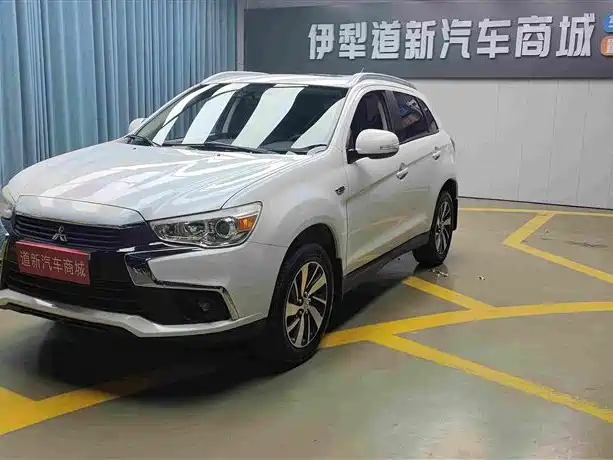 Mitsubishi ASX — миниатюра 3