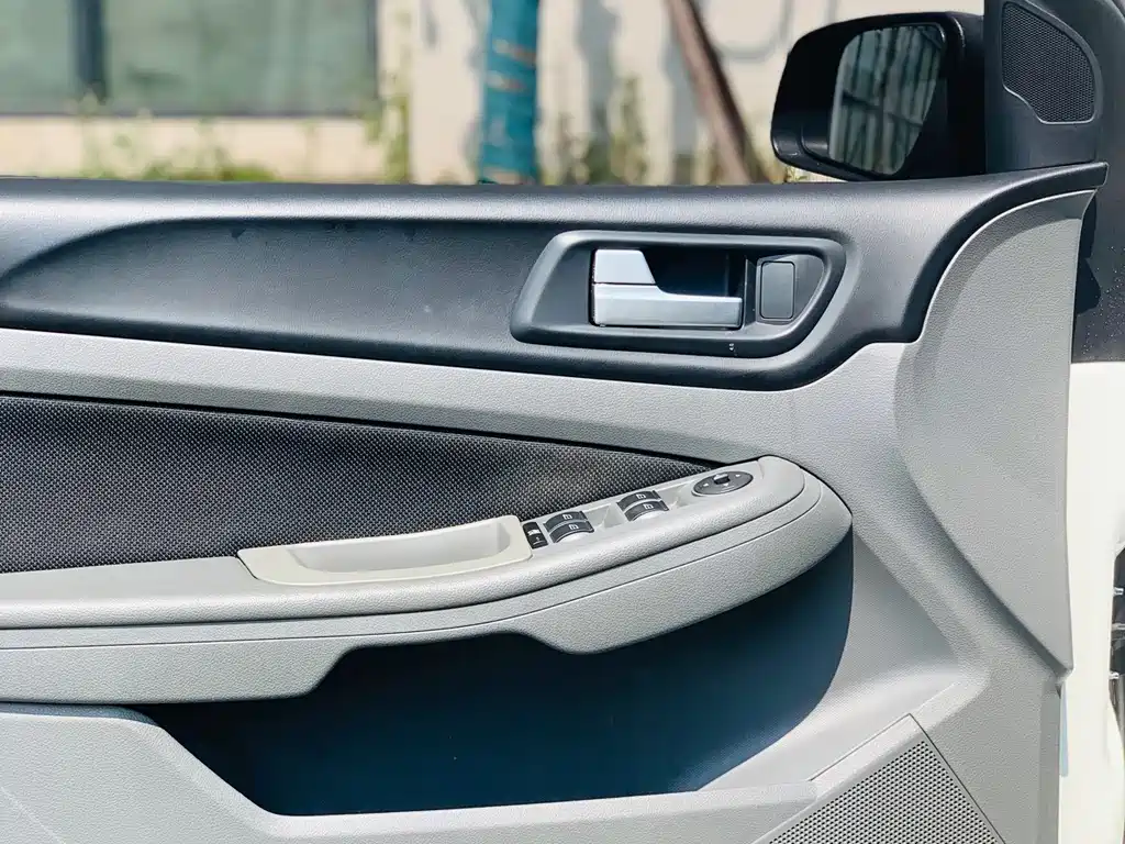 Ford Focus — миниатюра 12