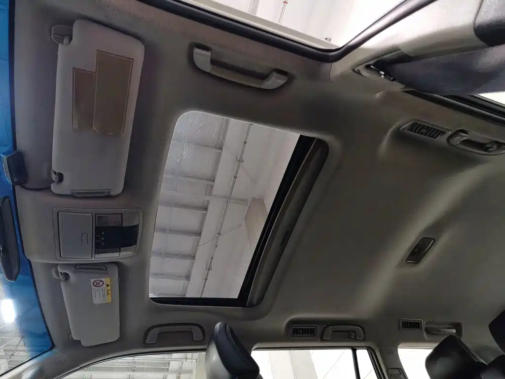 Toyota Prado — миниатюра 14