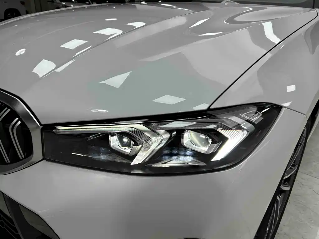 BMW 3 Series — миниатюра 24