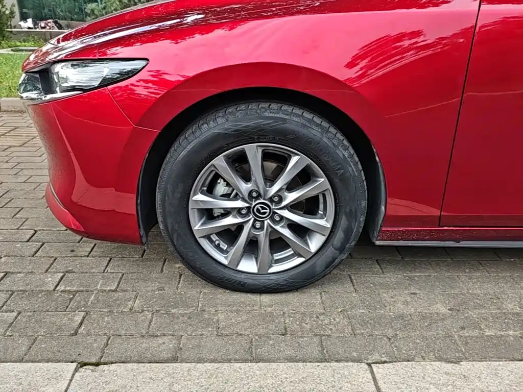 Mazda 3 Axela — миниатюра 23